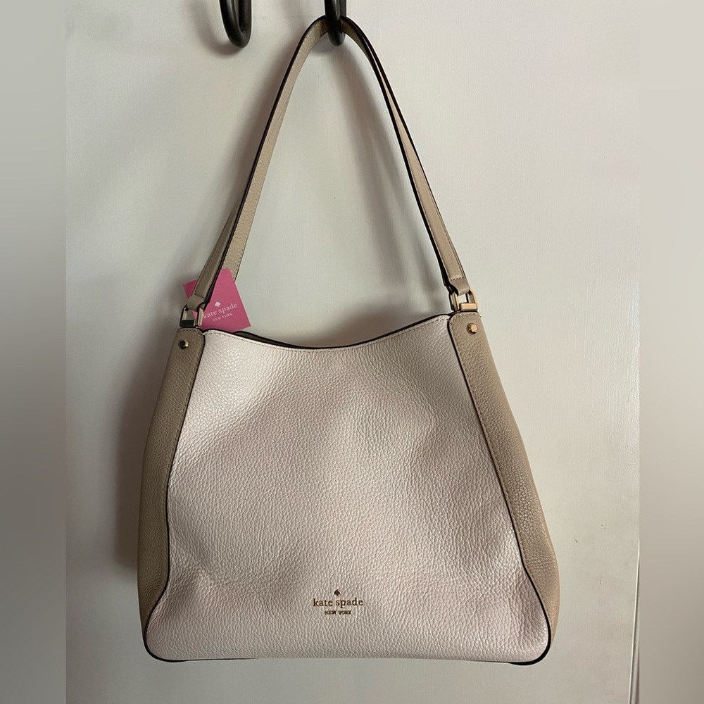 Kate Spade Leila Medium Triple Compartment Shoulder bag